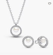 Pearl Timeless Necklace & Earrings Set