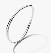 Sterling Silver Wavy Bangle Bracelet – Effortless Elegance