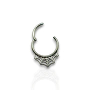 16G Spider Web Septum Ring – Black & Silver Clicker